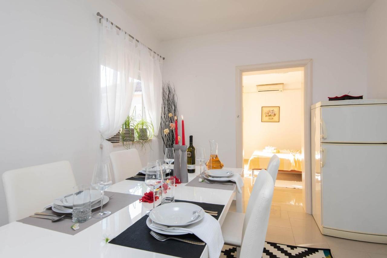 Apartments Lenka Оребич Экстерьер фото